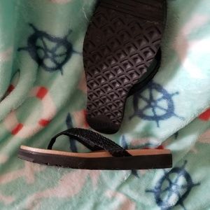 Ugg lorrie sandals black braid 10